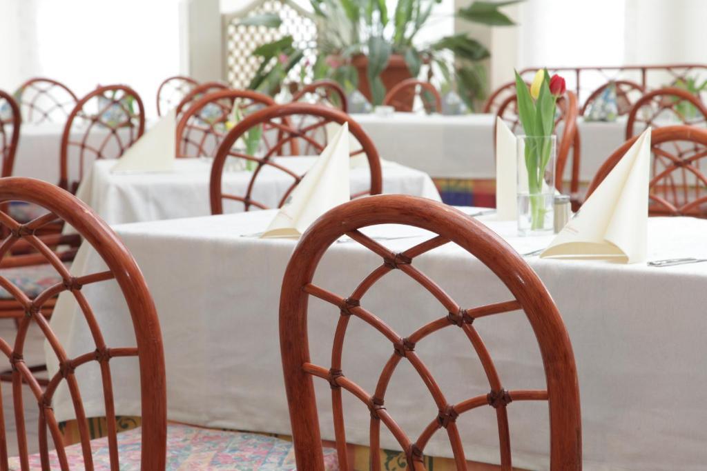 Hotel-Restaurant Zum Kirschbaum Rottendorf Luaran gambar